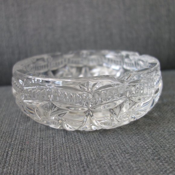 Vintage Fancy Glass Heavy Ash Tray - Picture 2 of 7